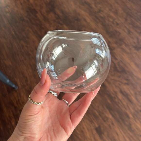 Chic & Tonic Fishbowl Cocktail Glasses (set of 4) - Picture 4 of 5